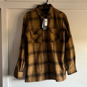 NWT Pendleton Board Shirt sz Medium Gold and grey Plaid Button-Up Shirt